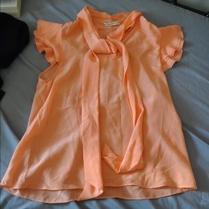 Alice Olivia huge tie bow shirt